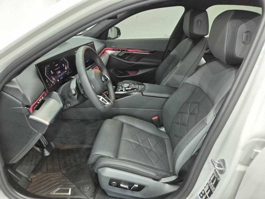 BMW 5 Series - Vista 11