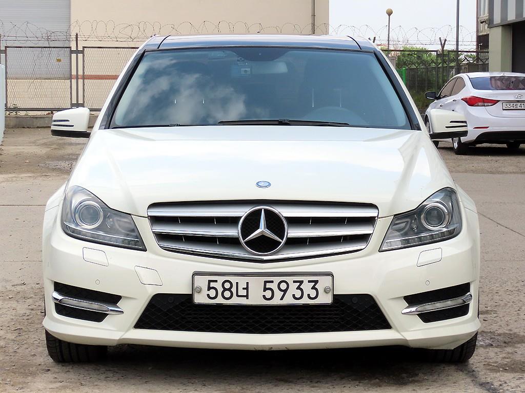 Mercedes Benz C Class 2012 - Importación desde Corea - HF Imports Iquique - Foto 1