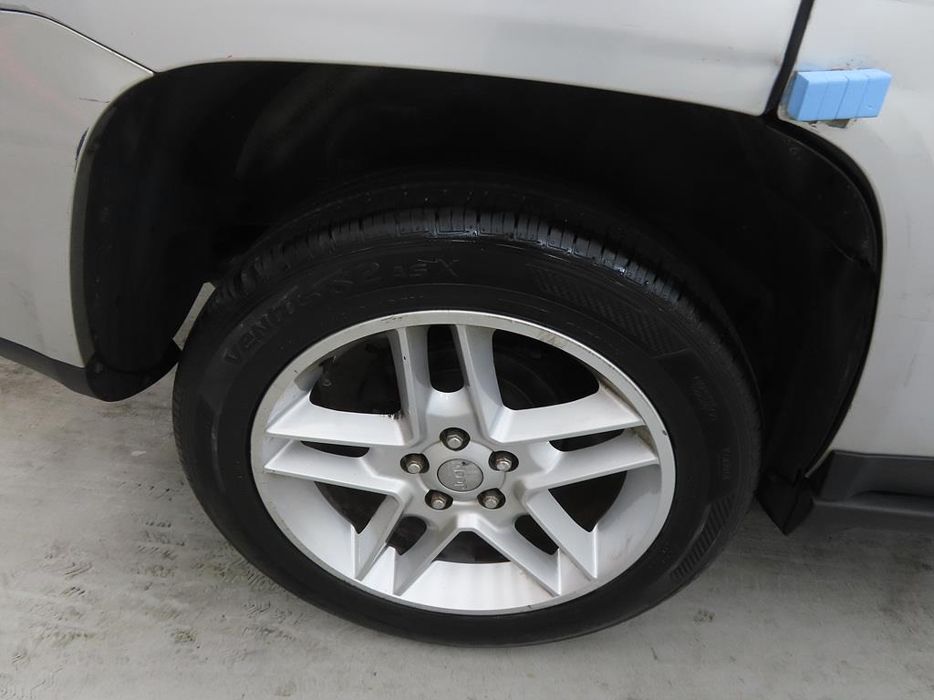Jeep Compass 2011 Plateado - Importación desde Corea - HF Imports Iquique - Foto 20