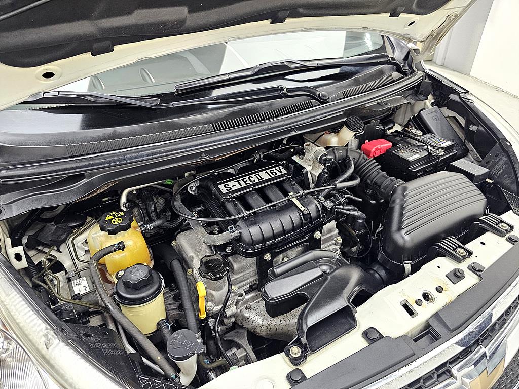 Chevrolet Spark - Vista 6