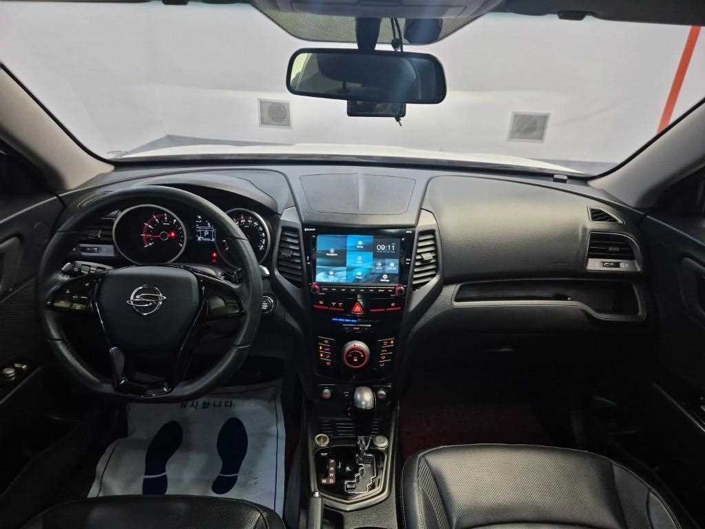 Ssangyong Tivoli - Vista 7