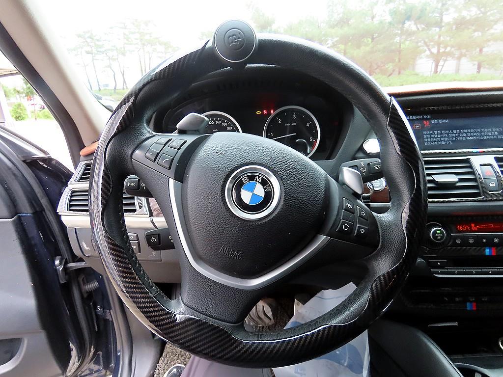 BMW X6 - Vista 8