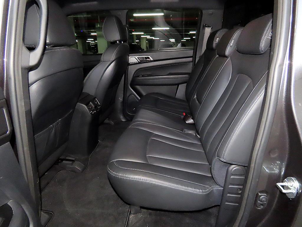 Ssangyong Rexton - Vista 7