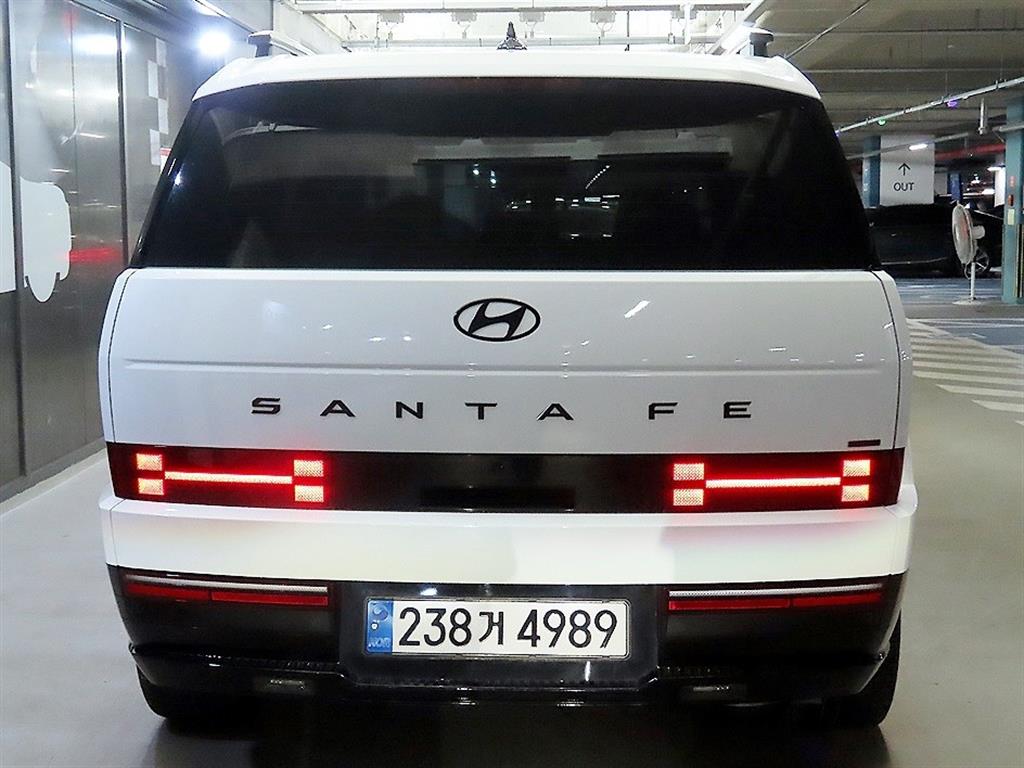 HYUNDAI Santa Fe - Vista 5