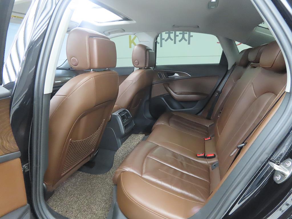 Audi A6 - Vista 6
