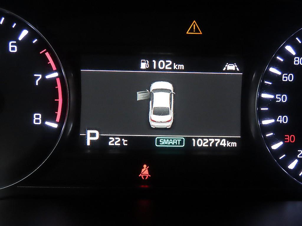 KIA K7 - Vista 9