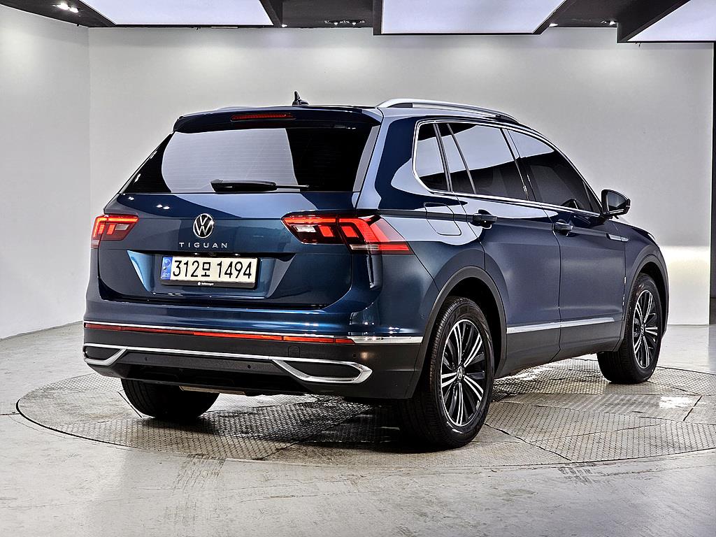 Volkswagen Tiguan - Vista 4