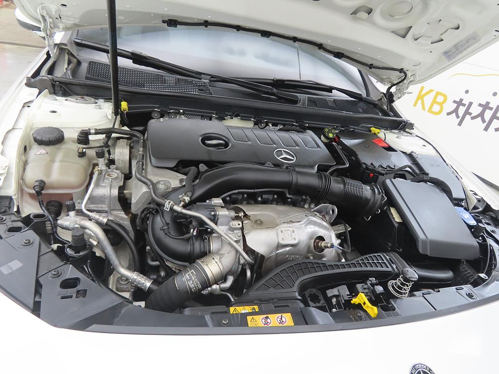 Mercedes Benz A Class 2020 Blanco - Importación desde Corea - HF Imports Iquique - Foto 19