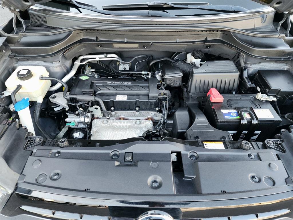Ssangyong Tivoli 2018 Negro - Importación desde Corea - HF Imports Iquique - Foto 19