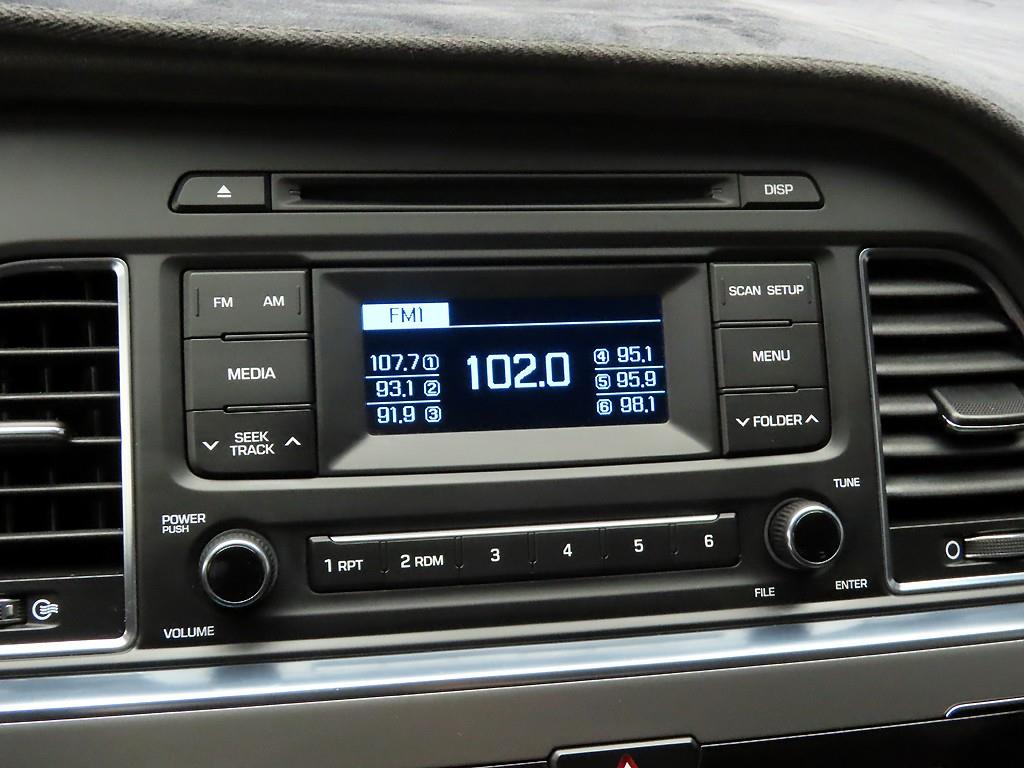 HYUNDAI Sonata - Vista 9