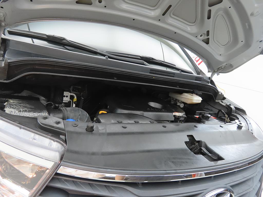 HYUNDAI Starex 2020 Plateado - Importación desde Corea - HF Imports Iquique - Foto 19