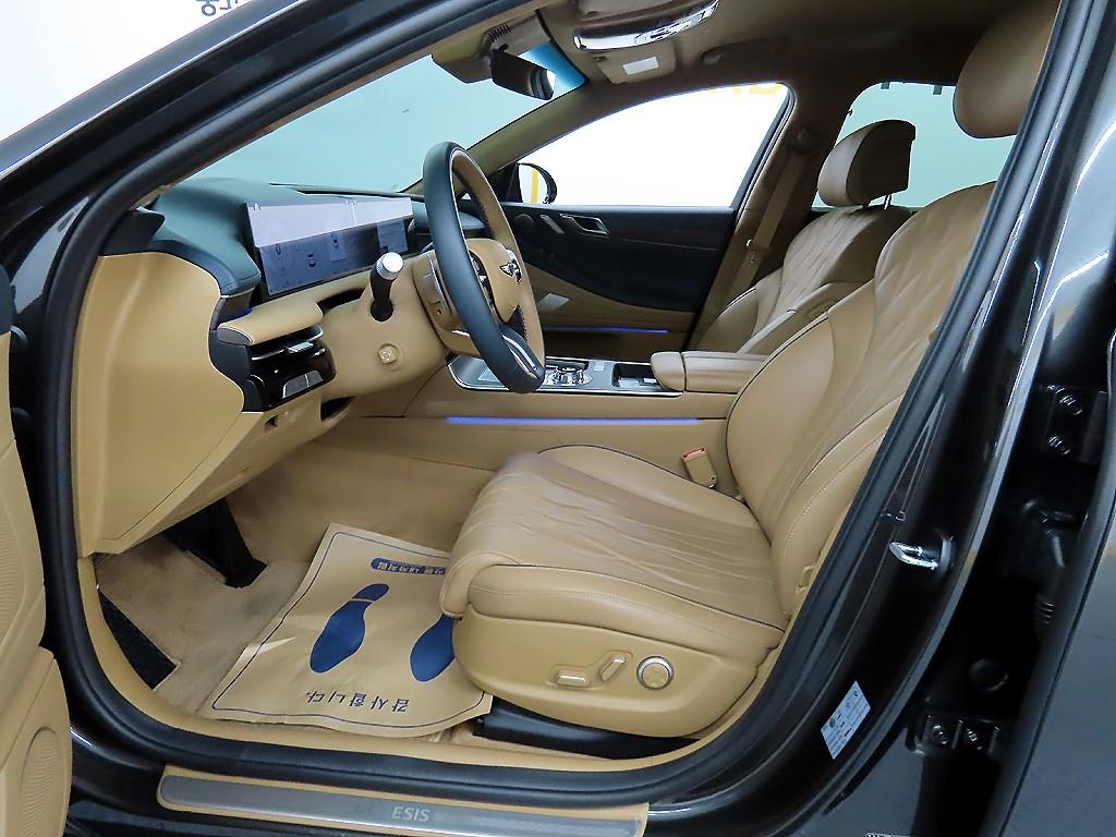 Genesis G80 - Vista 5