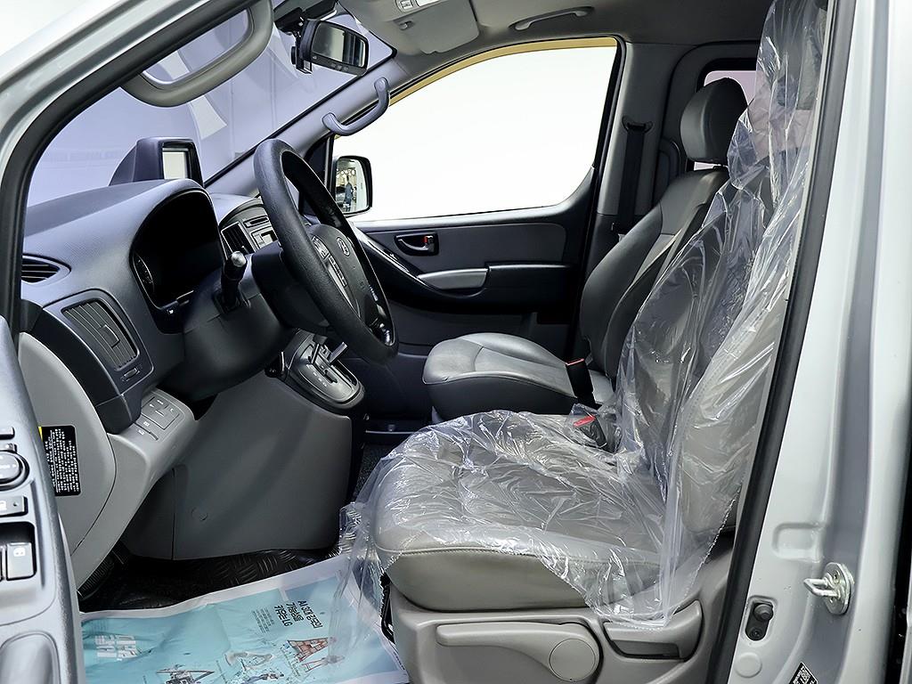 HYUNDAI Starex 2018 Gris - Importación desde Corea - HF Imports Iquique - Foto 11