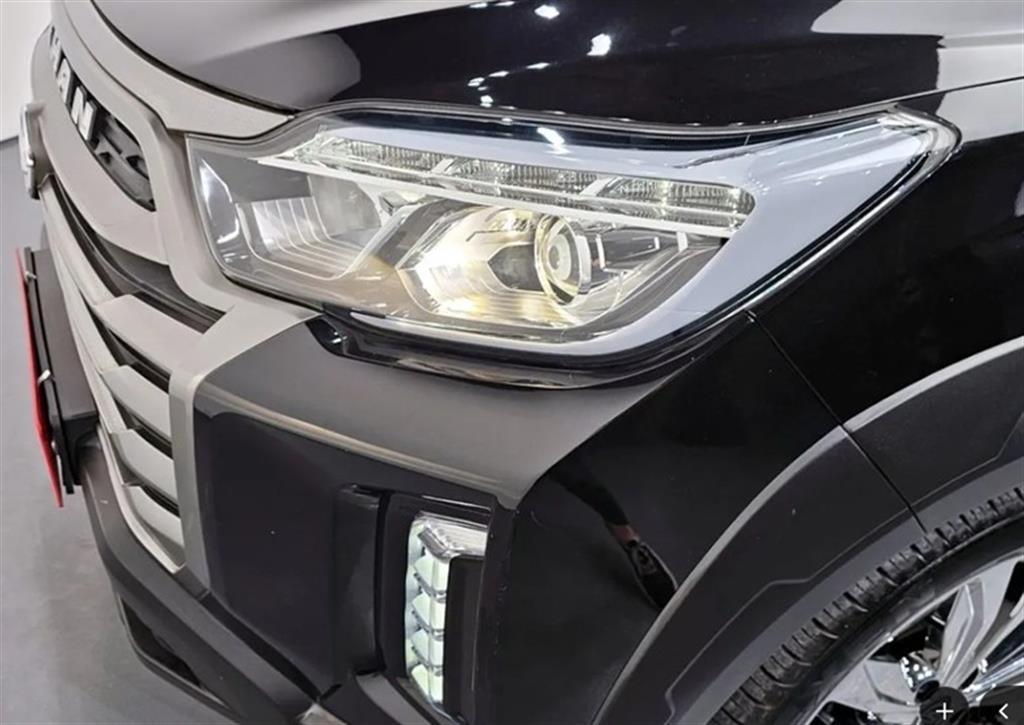 Ssangyong Rexton - Vista 7