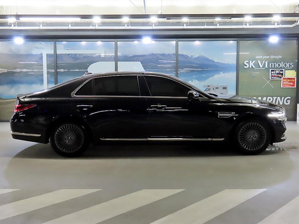 Genesis G90 - Vista 3