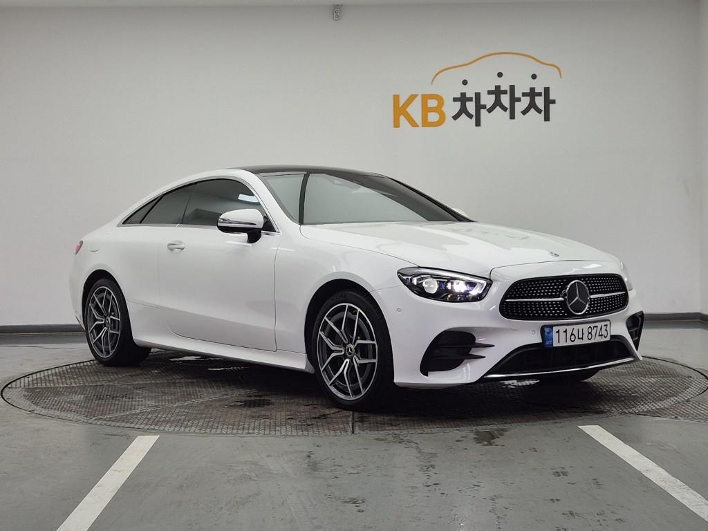 Mercedes Benz E class - Vista 2
