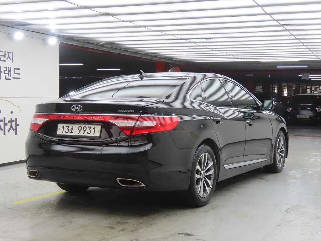 HYUNDAI Grandeur - Vista 4