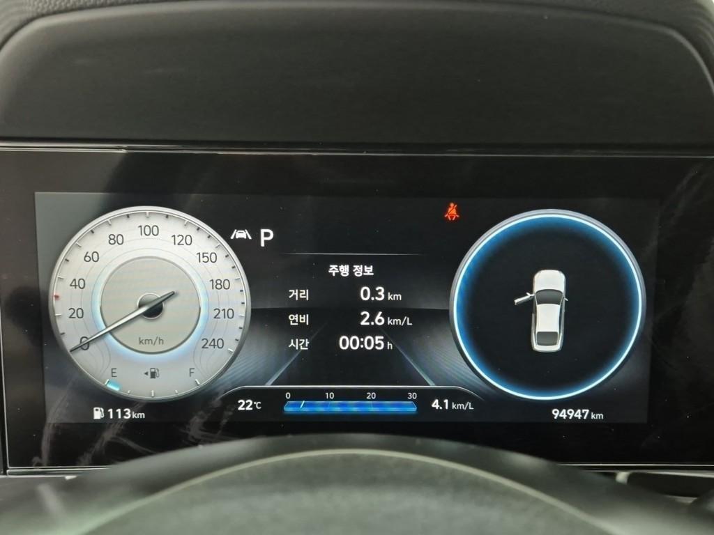 HYUNDAI Avante - Vista 6