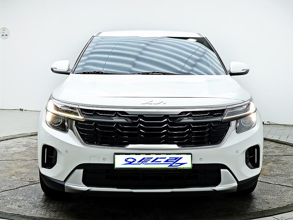 KIA Seltos 2023 Blanco - Importación desde Corea - HF Imports Iquique - Foto 1