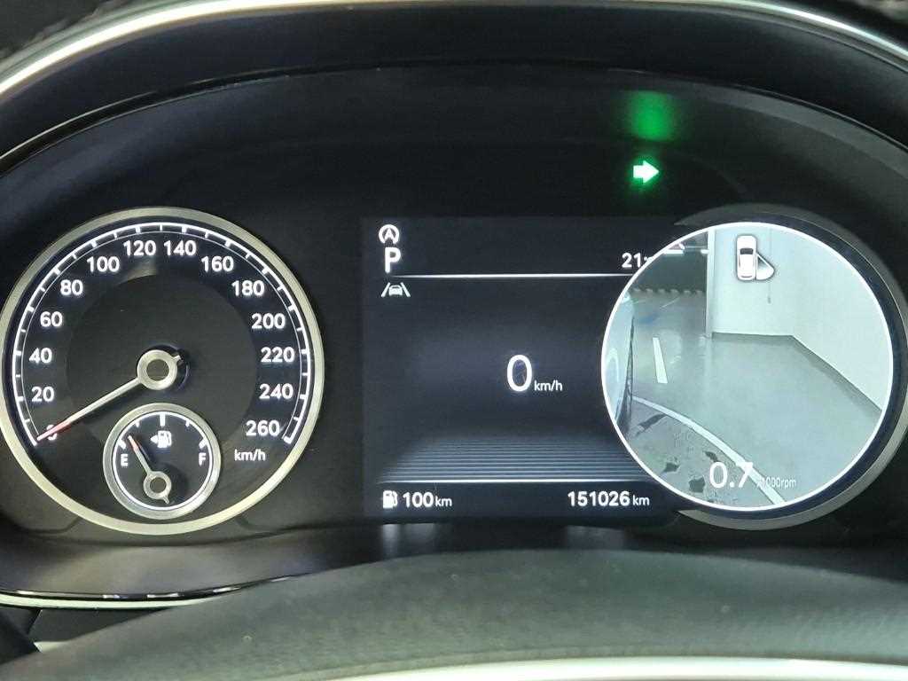 Genesis GV70 - Vista 6