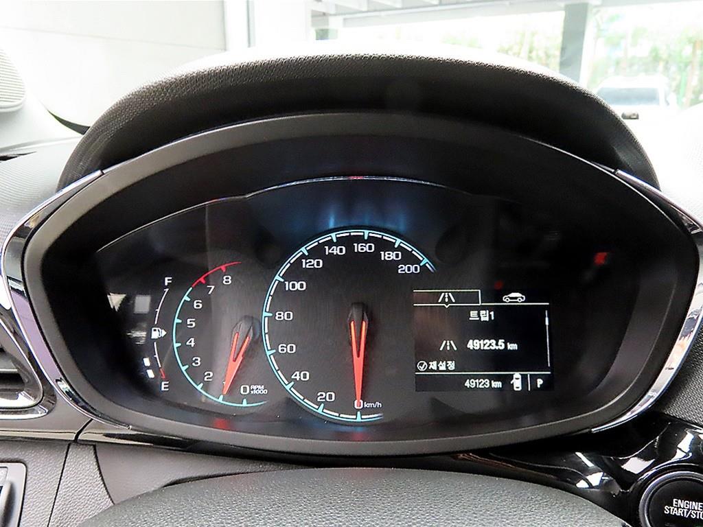 Chevrolet Spark - Vista 8