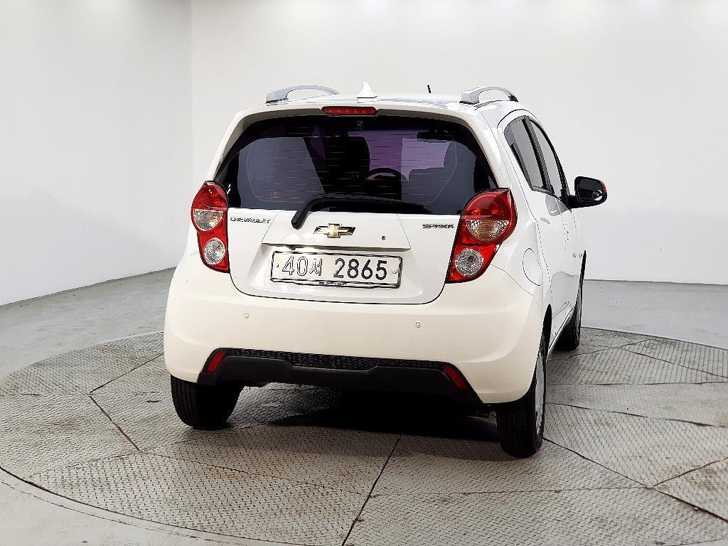 Chevrolet Spark - Vista 3