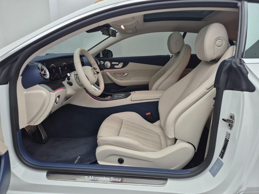 Mercedes Benz E class - Vista 11