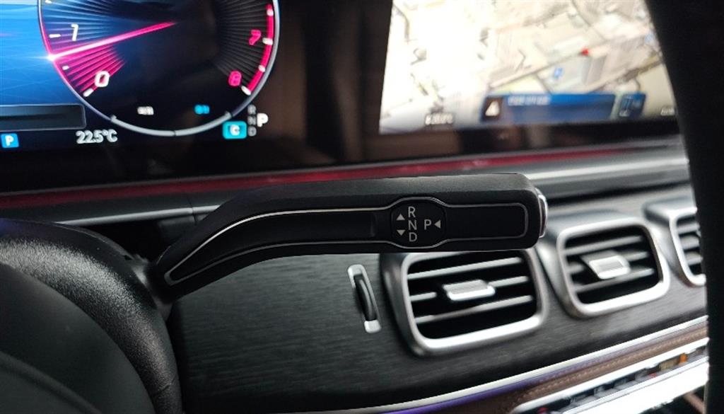 Mercedes Benz GLE Class - Vista 12