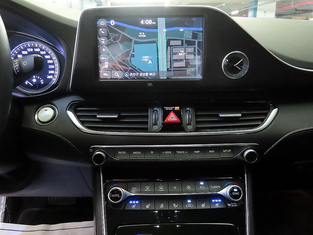 HYUNDAI Grandeur - Vista 11