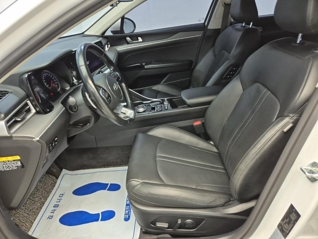 KIA K5 - Vista 11