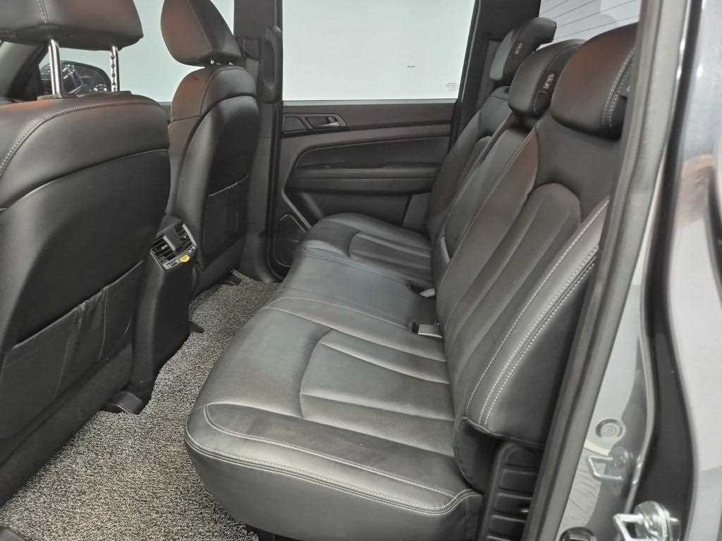 Ssangyong Rexton - Vista 12