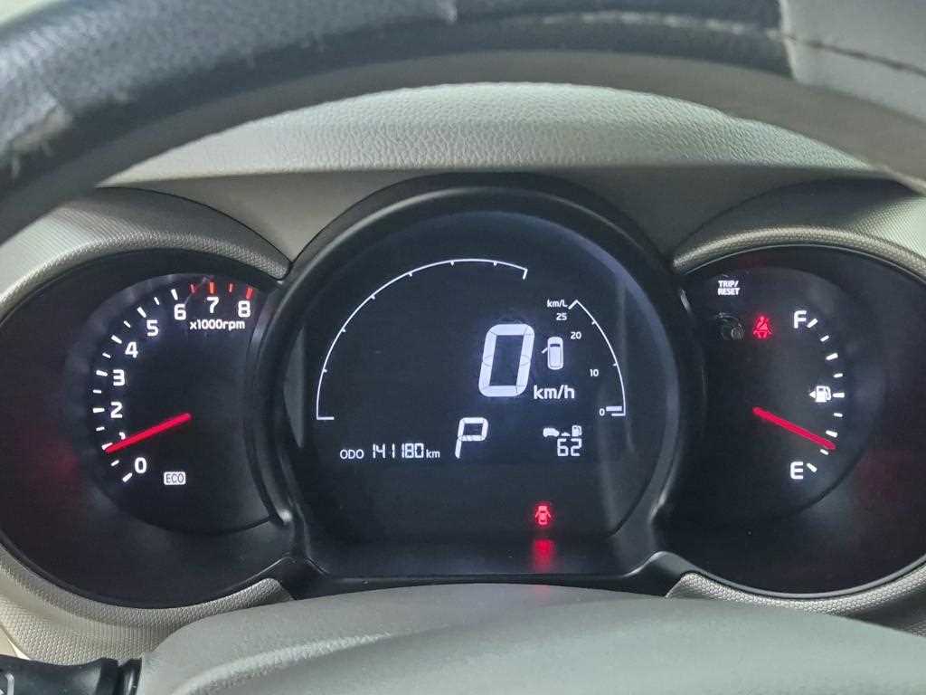 KIA Ray - Vista 6