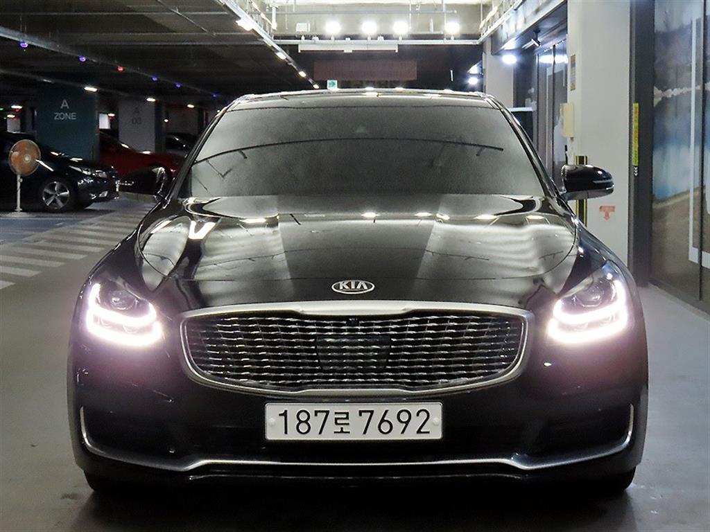KIA K9 - Vista 2