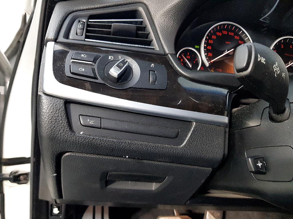 BMW 5 Series - Vista 11