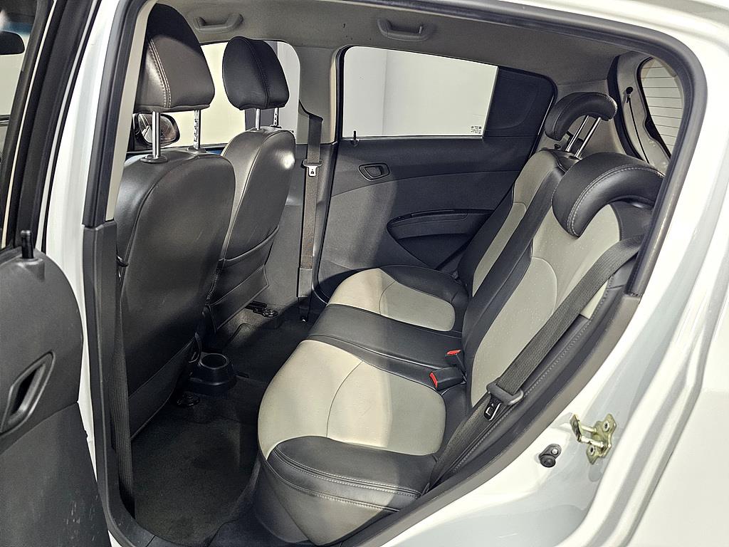 Chevrolet Spark - Vista 9
