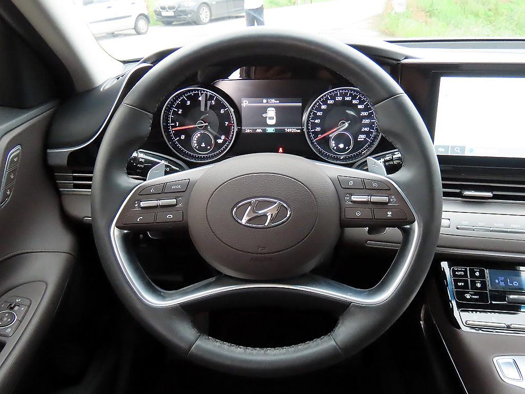 HYUNDAI Grandeur - Vista 7