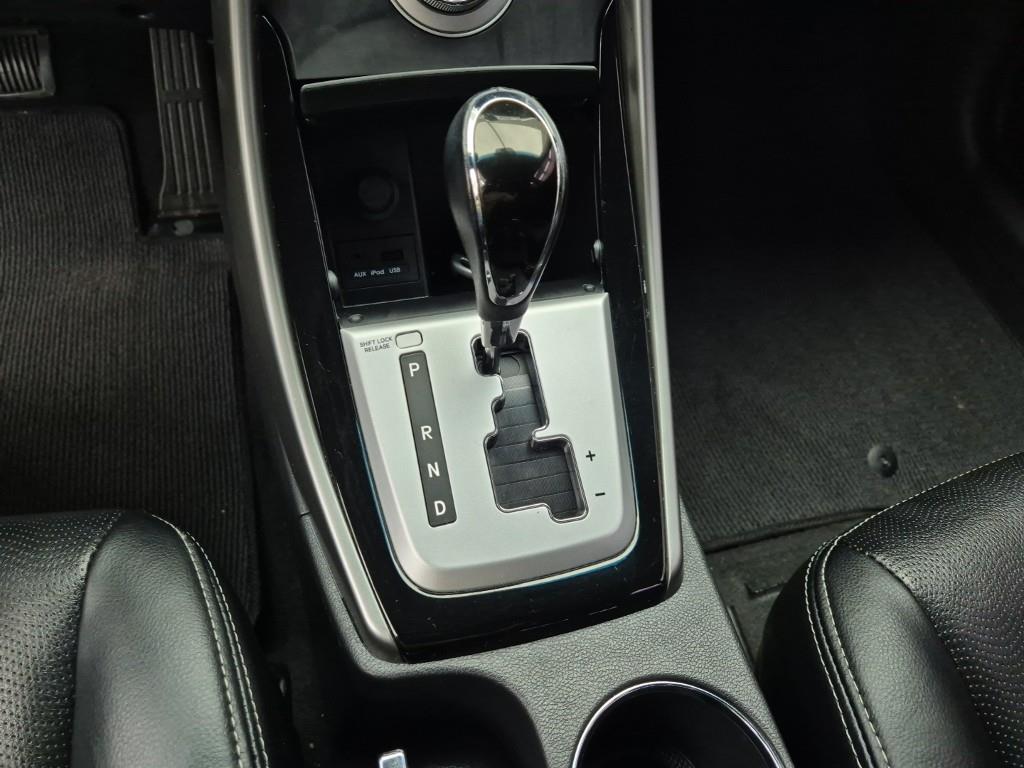 HYUNDAI Avante - Vista 8