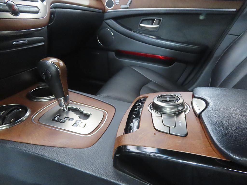 Ssangyong Chairman - Vista 11