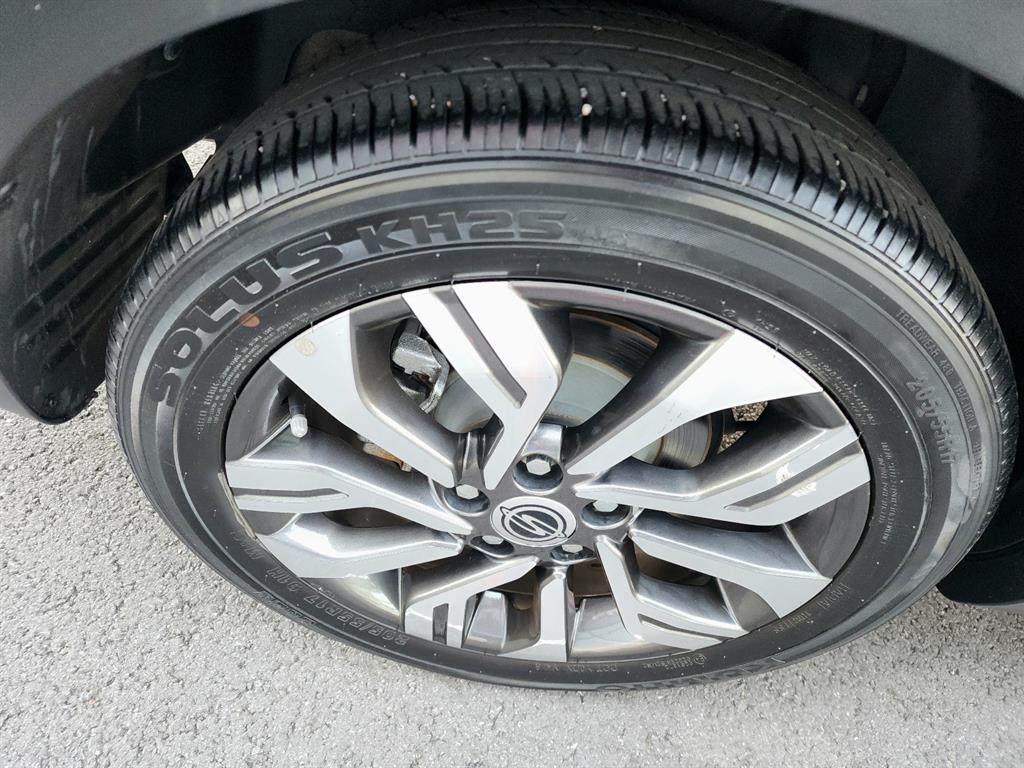 Ssangyong Tivoli 2018 Negro - Importación desde Corea - HF Imports Iquique - Foto 18