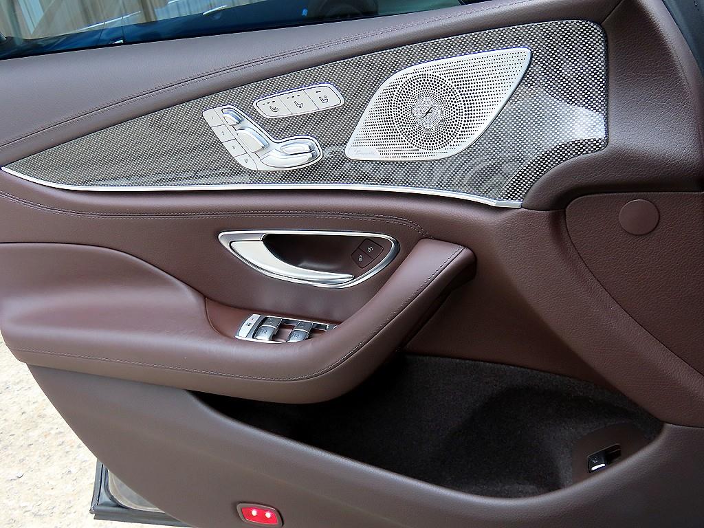 Mercedes Benz CLS Class - Vista 12