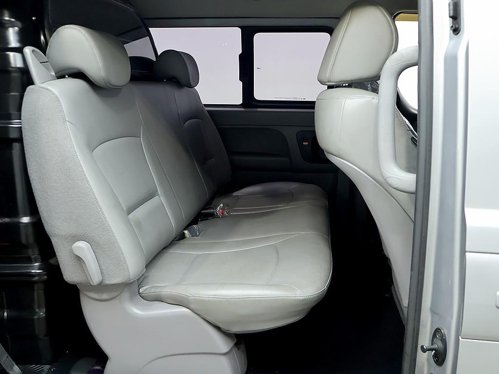HYUNDAI Starex 2018 Gris - Importación desde Corea - HF Imports Iquique - Foto 12