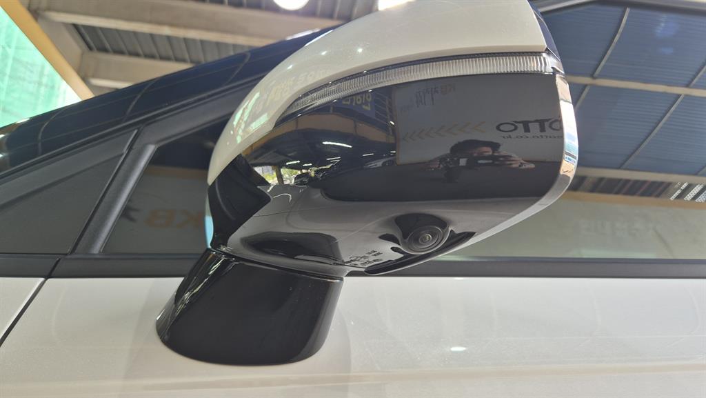 KIA Carnival - Vista 4