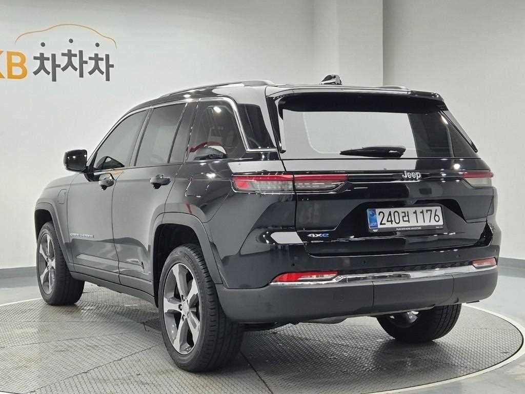 Jeep Cherokee - Vista 2