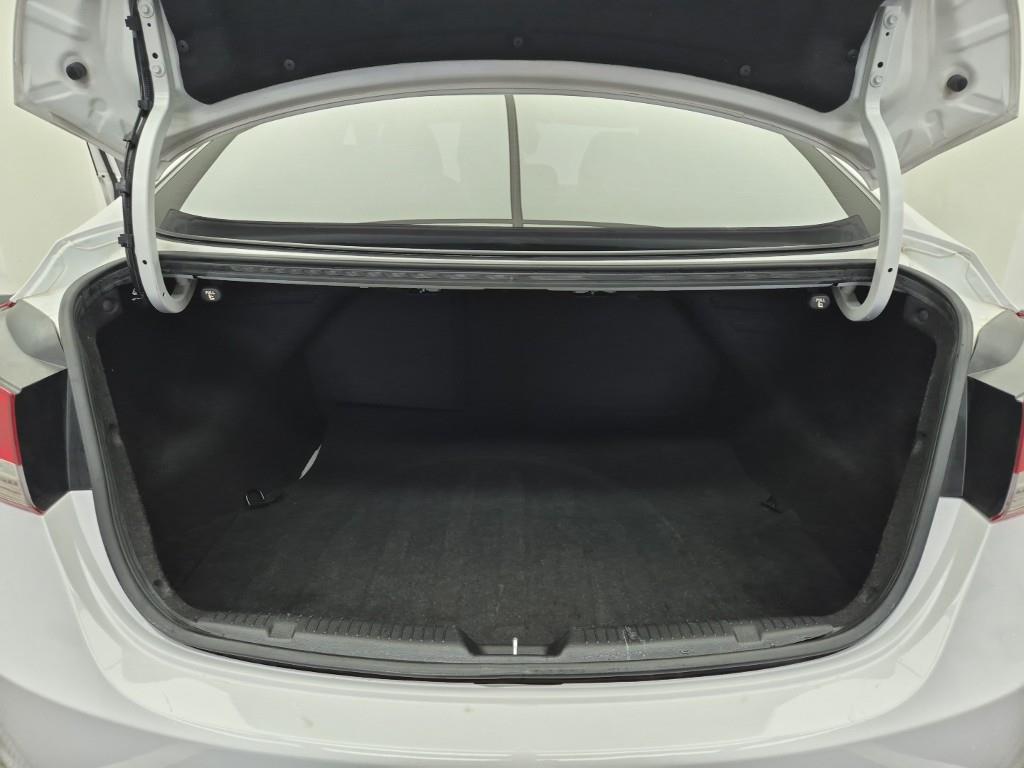 HYUNDAI Avante 2012 Blanco - Importación desde Corea - HF Imports Iquique - Foto 18