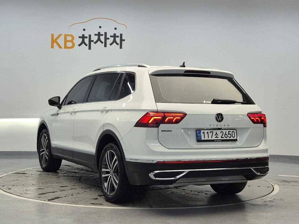 Volkswagen Tiguan - Vista 2