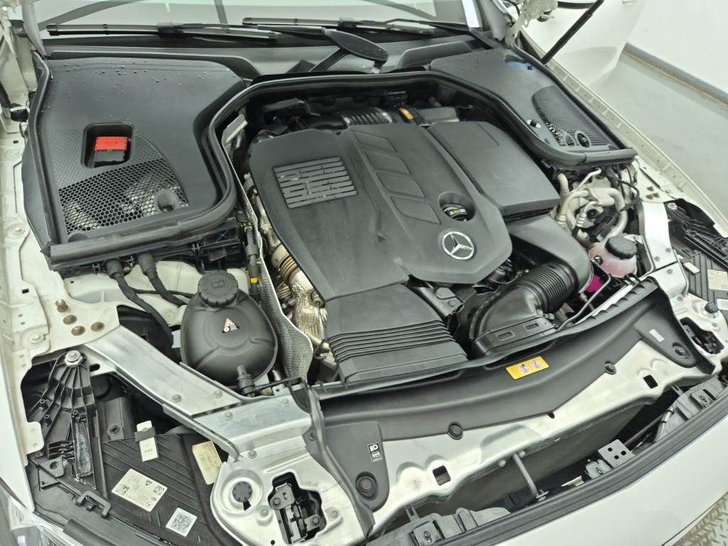 Mercedes Benz E class - Vista 6