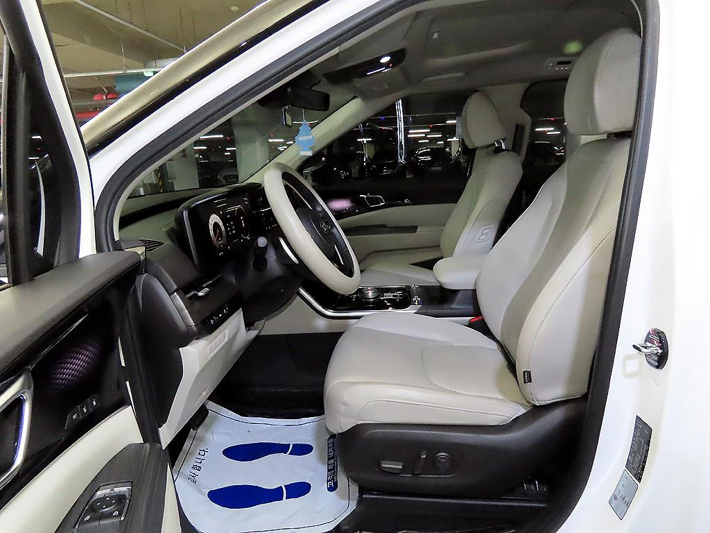 KIA Carnival - Vista 6