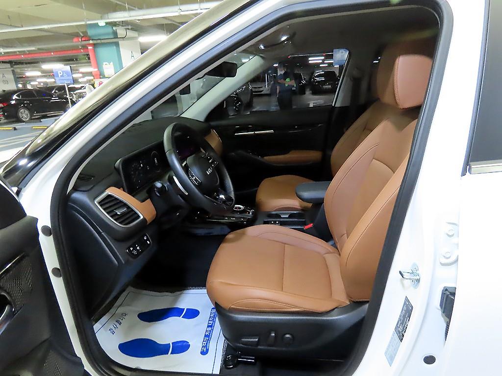 KIA Seltos - Vista 6