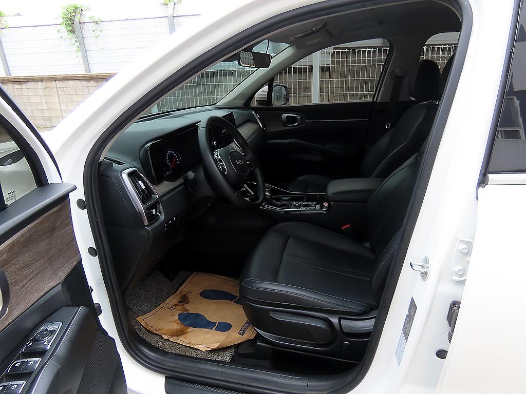 KIA Sorento - Vista 5