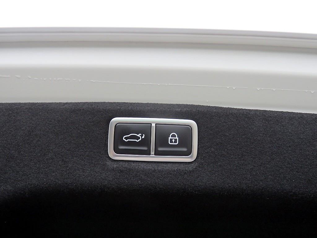 HYUNDAI Sonata - Vista 5